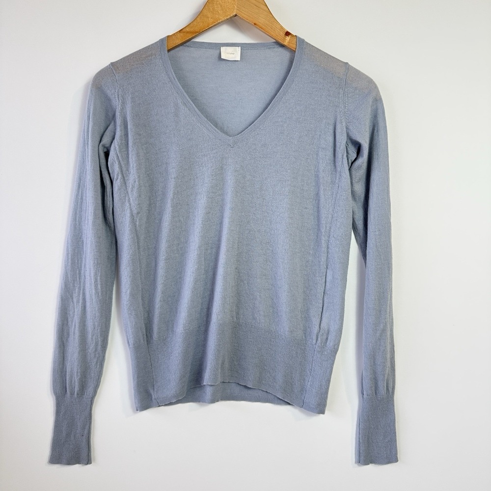 CT Plage Light Blue V Neck Lightweight Knit Sweater XS Made in Japan Cashmere
